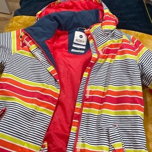 Women’s Roxy Ski/Snow hooded Jacket. size XL.